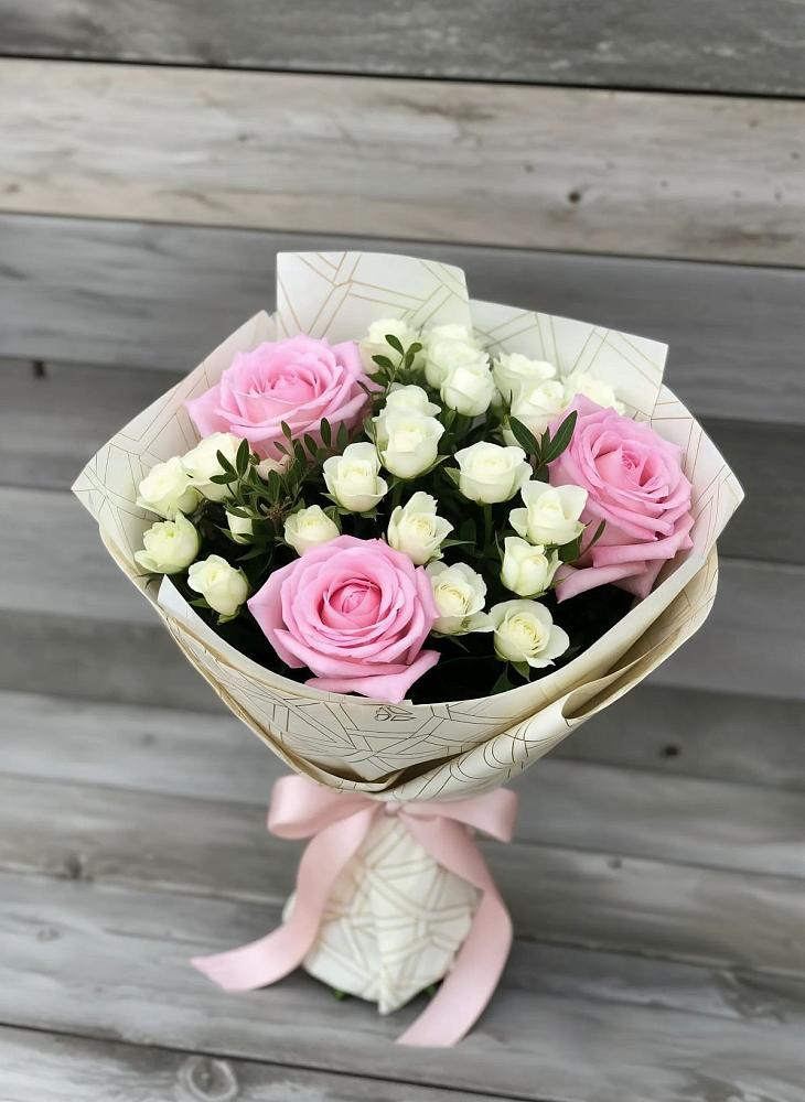 Букет цветов из: Розы в Пролетарске Ростовская область
