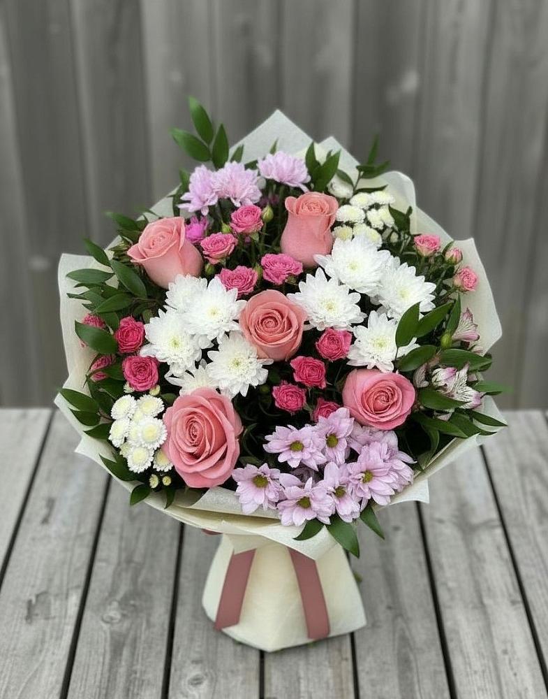 Букет цветов из: Альстромерии, Гвоздики, Розы и Хризантемы в Пролетарске Ростовская область