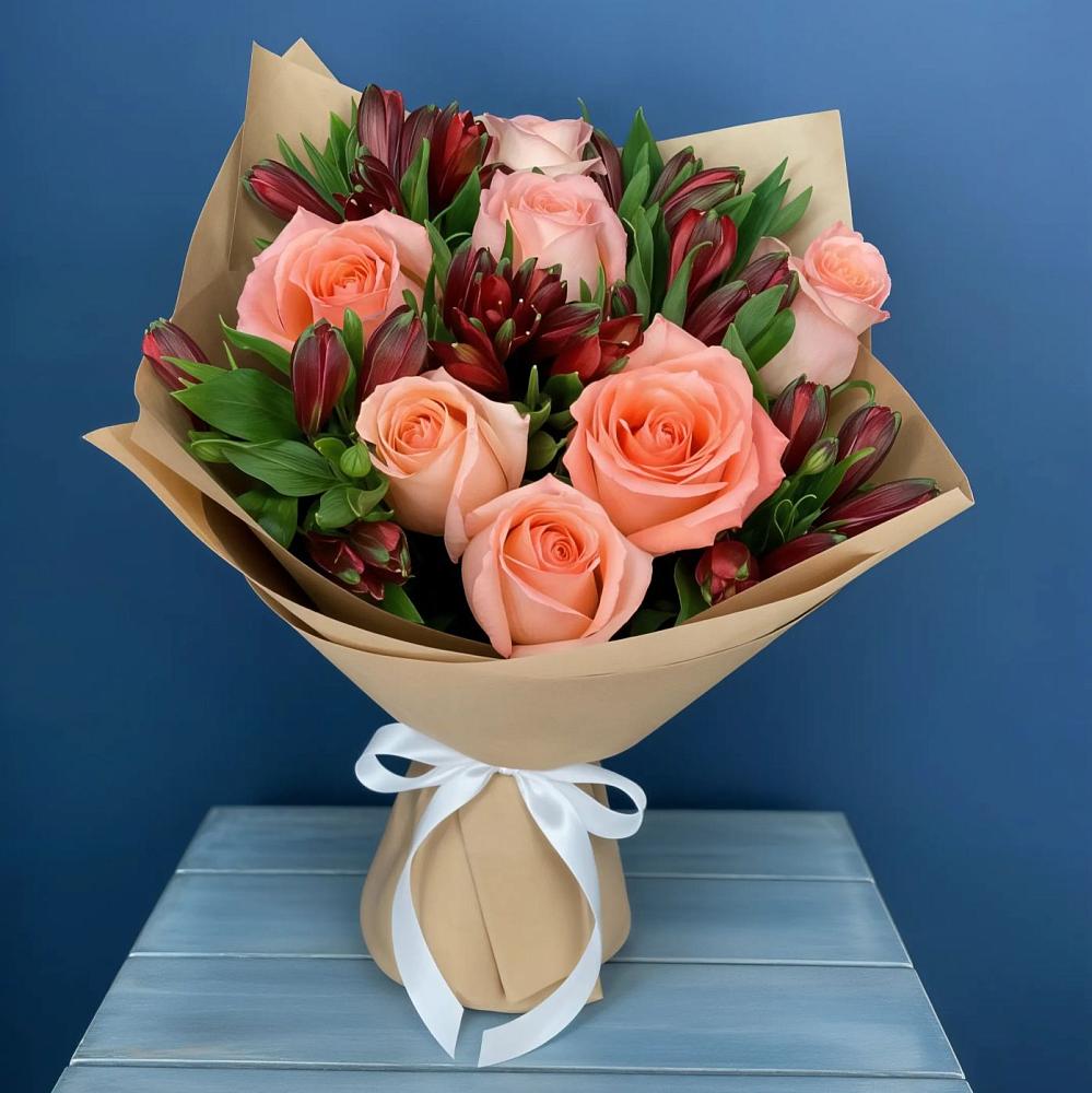 Букет цветов из: Розы и Альстромерии в Пролетарске Ростовская область