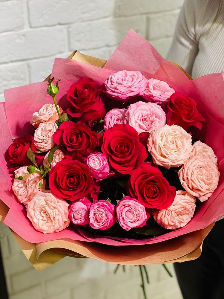 Букет цветов из: Розы в Пролетарске Ростовская область