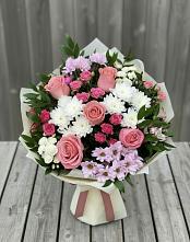 Букет цветов из:  Альстромерии, Гвоздики, Розы и Хризантемы в Пролетарске Ростовская область