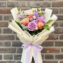 Букет цветов из:  Лизиантусы и Розы #REPLACE_PRED# Пролетарске Ростовская область