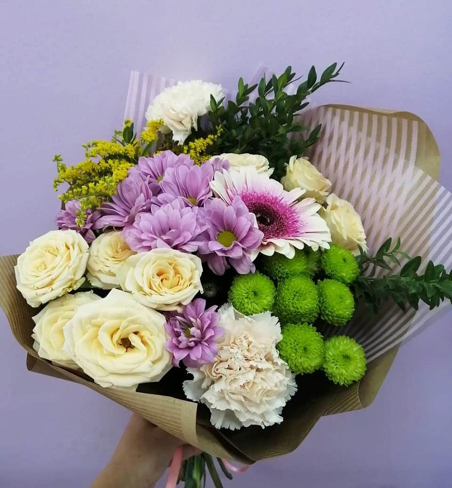 Букет цветов из: Хризантемы, Розы, Гвоздики и Герберы в Пролетарске Ростовская область