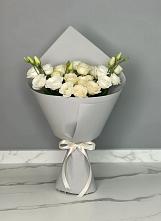 Букет цветов из:  Розы и Лизиантусы в Пролетарске Ростовская область