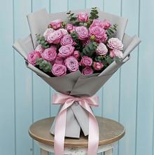 Букет цветов из:  Розы в Пролетарске Ростовская область